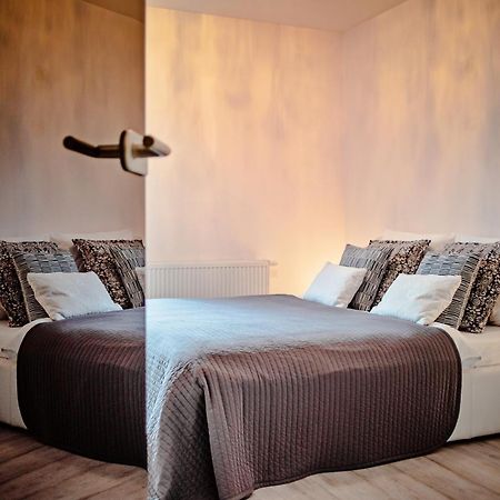 Apartamenty Homely Place Centrum - Stary Rynek - Parking Poznań Exterior foto