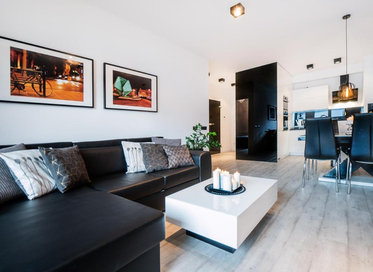 Apartamenty Homely Place Centrum - Stary Rynek - Parking Poznań Exterior foto